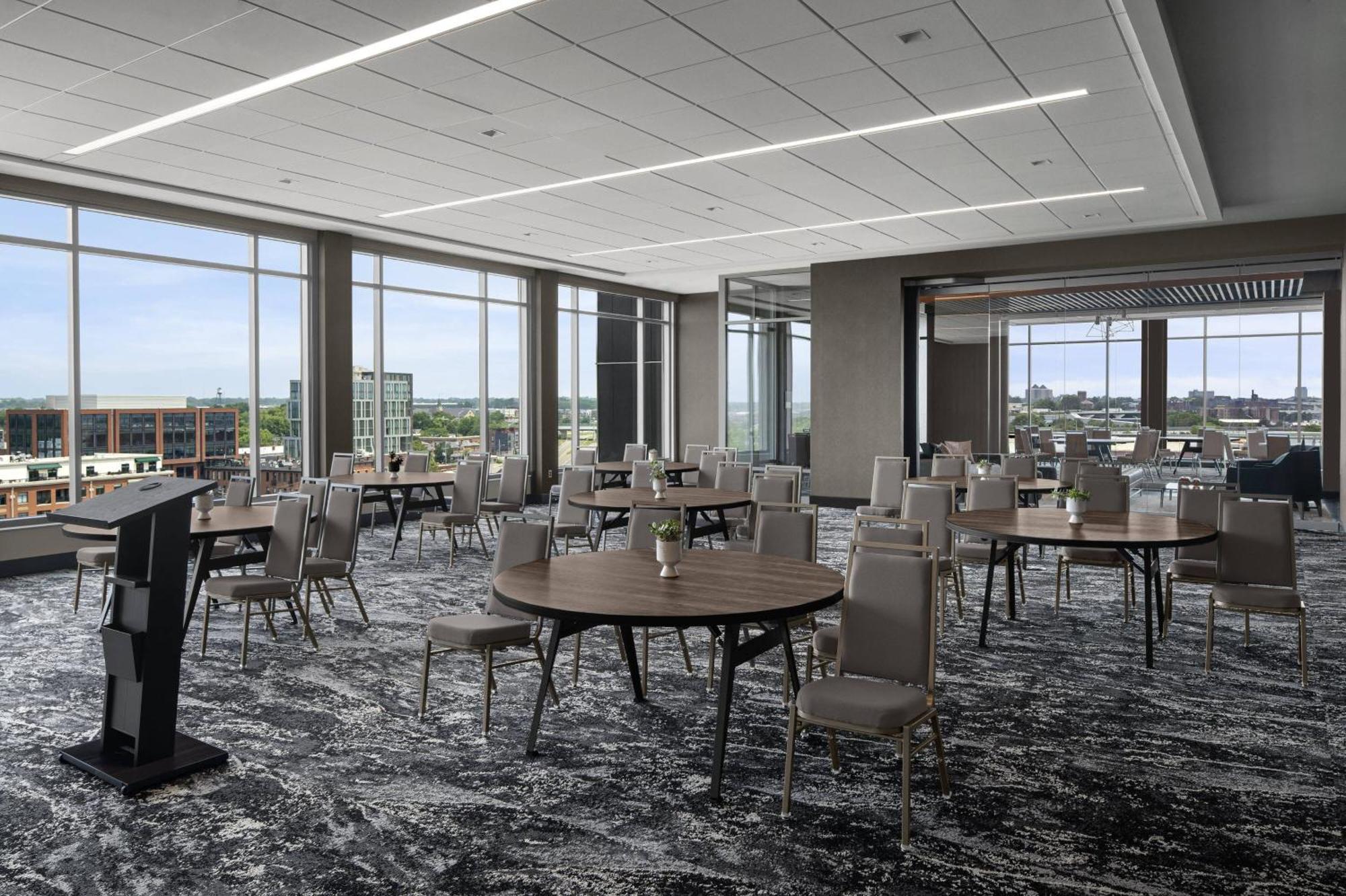 Ac Hotel By Marriott Columbus Downtown מראה חיצוני תמונה