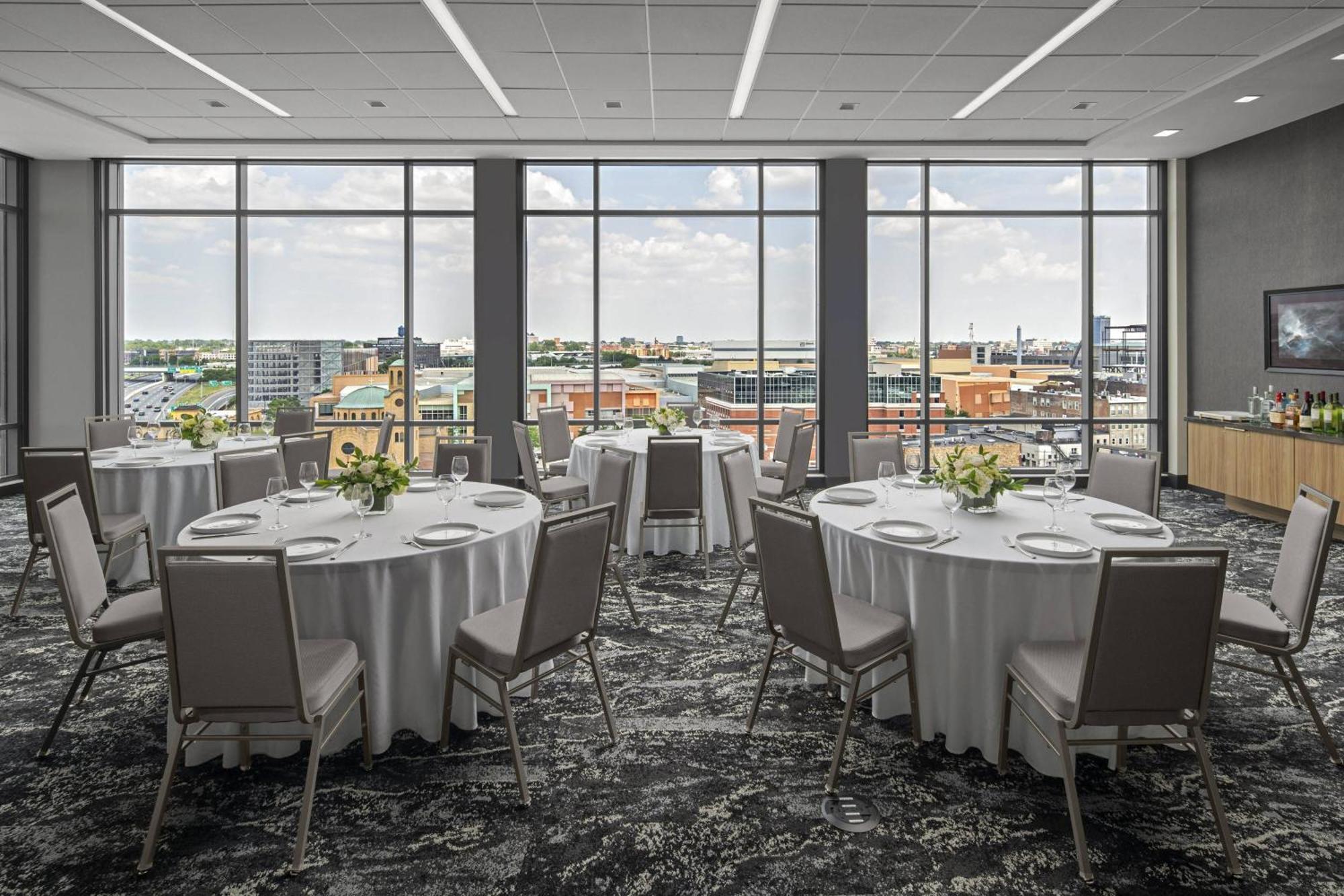 Ac Hotel By Marriott Columbus Downtown מראה חיצוני תמונה